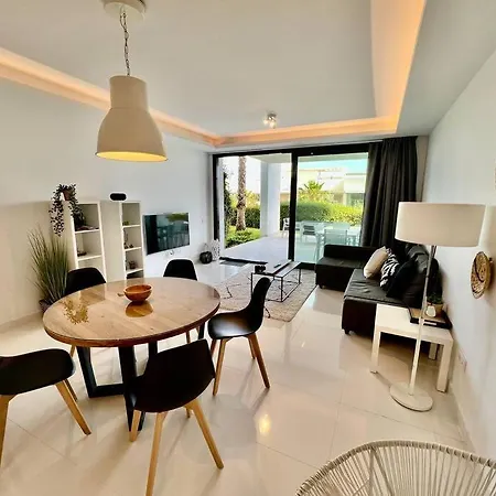 Apartment Luxury Garden Apt Pool, Sauna, Hammam, Near Golf Estepona